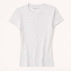 A&F Essential Tuckable Baby Tee